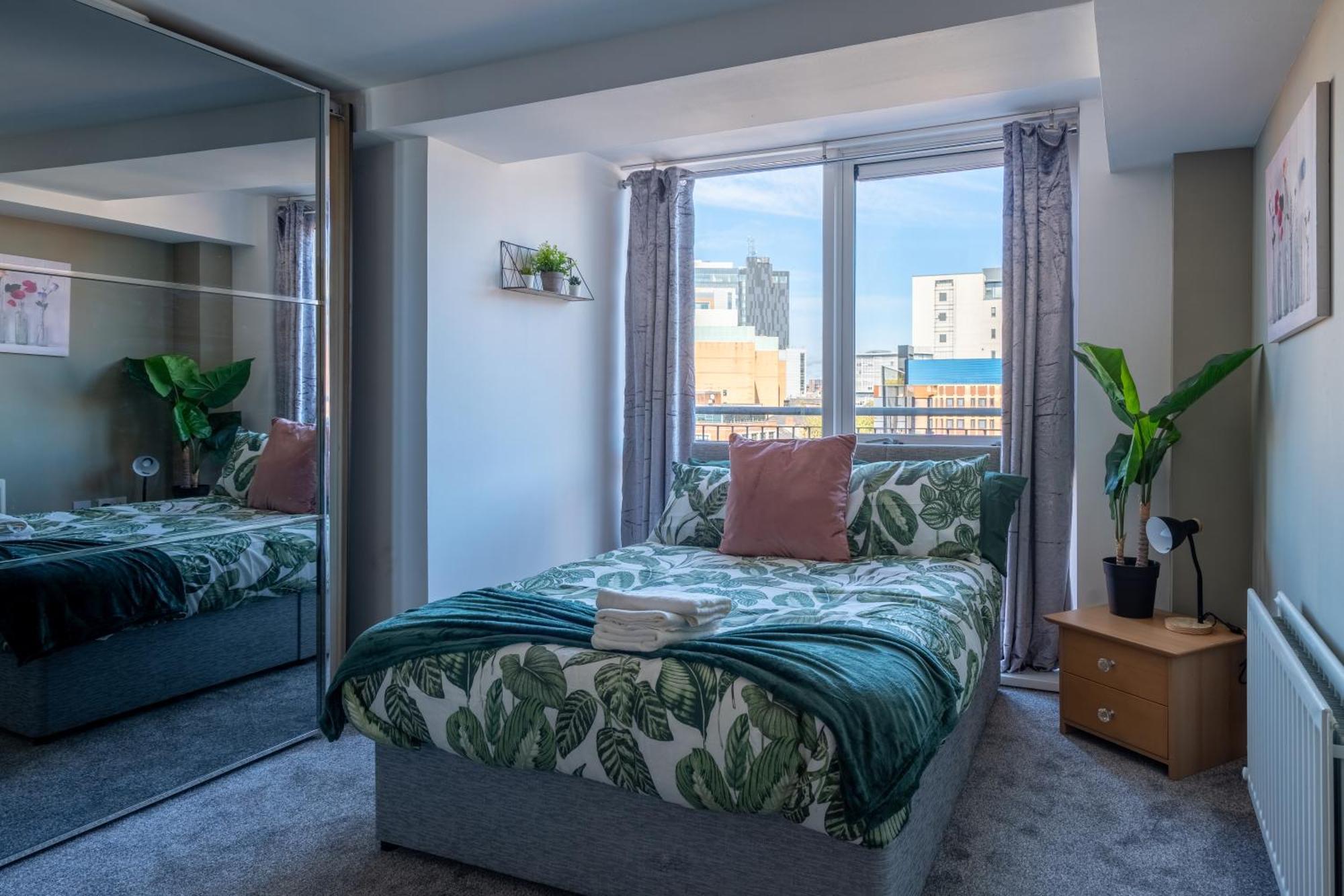 Movie House Executive Suite - Secure Free Parking Belfast Exteriér fotografie